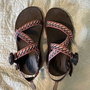Chacos size 6